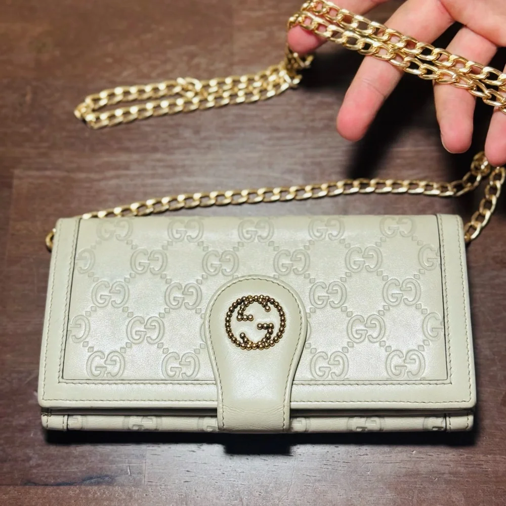 Gucci Wallet - Picture 10 of 10